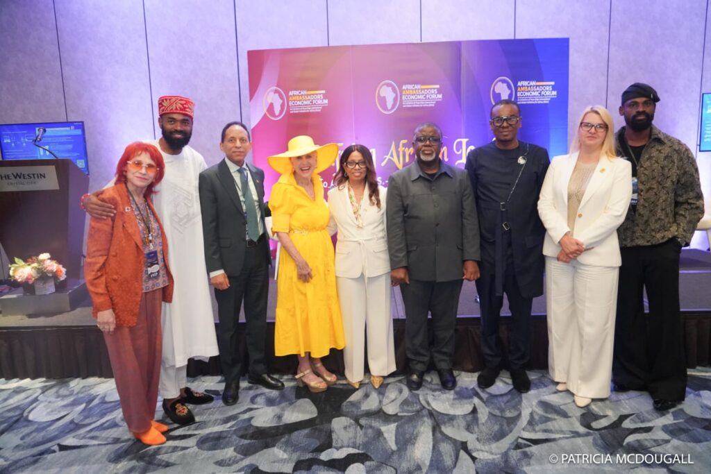 Dr utchay odims with prof judie,dr david james,Amb solomon(Eritrea)Jan duplan,Am mirian(Amb guinea bisau),Amb Amara (Ambassador to sierre leone)Dr ula & Mr tunde Onakoya(Guinea world record)